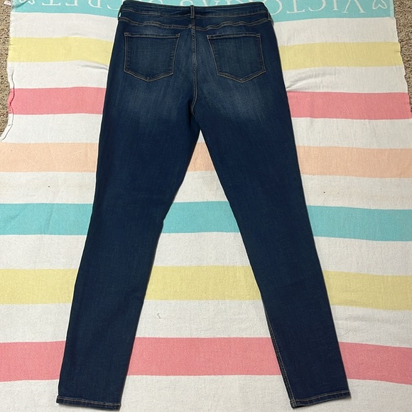 Old Navy slightly distressed Rockstar super skinny high rise jeans size 16 tall. - Picture 11 of 14
